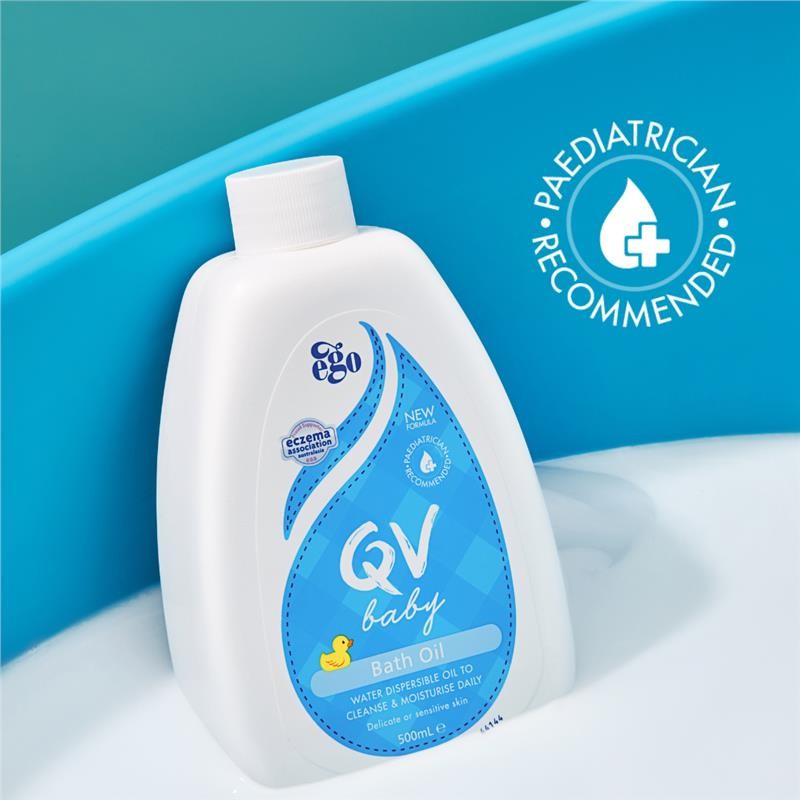Sữa tắm QV Baby Bath Oil giảm khô chàm da và viêm da cơ địa cho bé 500ml
