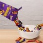 Hộp socola Cadbury Favourites Chocolate Gift Box 470g